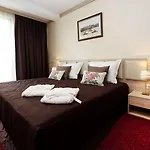 Coop, Hotel Sofia