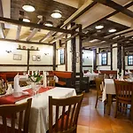 Coop, Hotel Sofia
