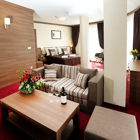Coop, Hotel 4*