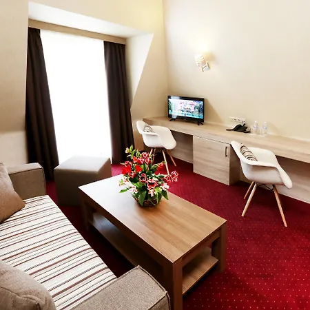 Hotel Coop,
