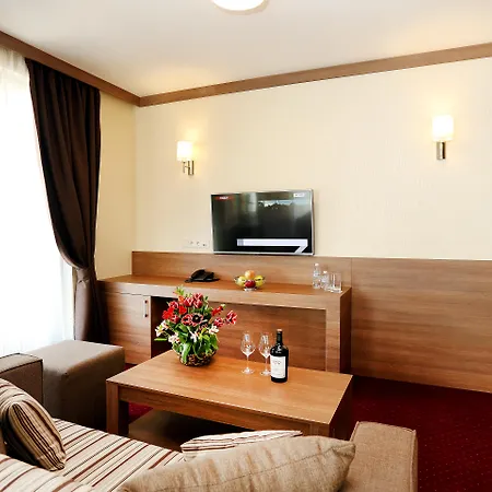 Hotel Coop,