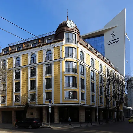 Coop, فندق