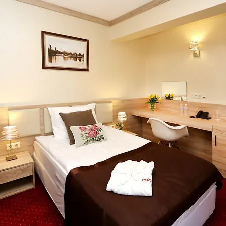 索菲亚库奥普酒店 索菲亞