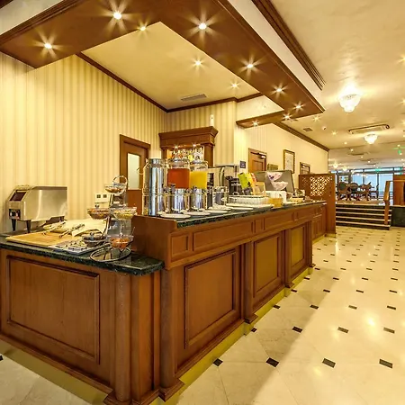 索菲亚库奥普酒店 酒店